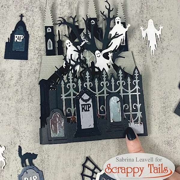 Gargoyle جدار هالوين قطع معدني - مراجعة Candle Sachet وسعره